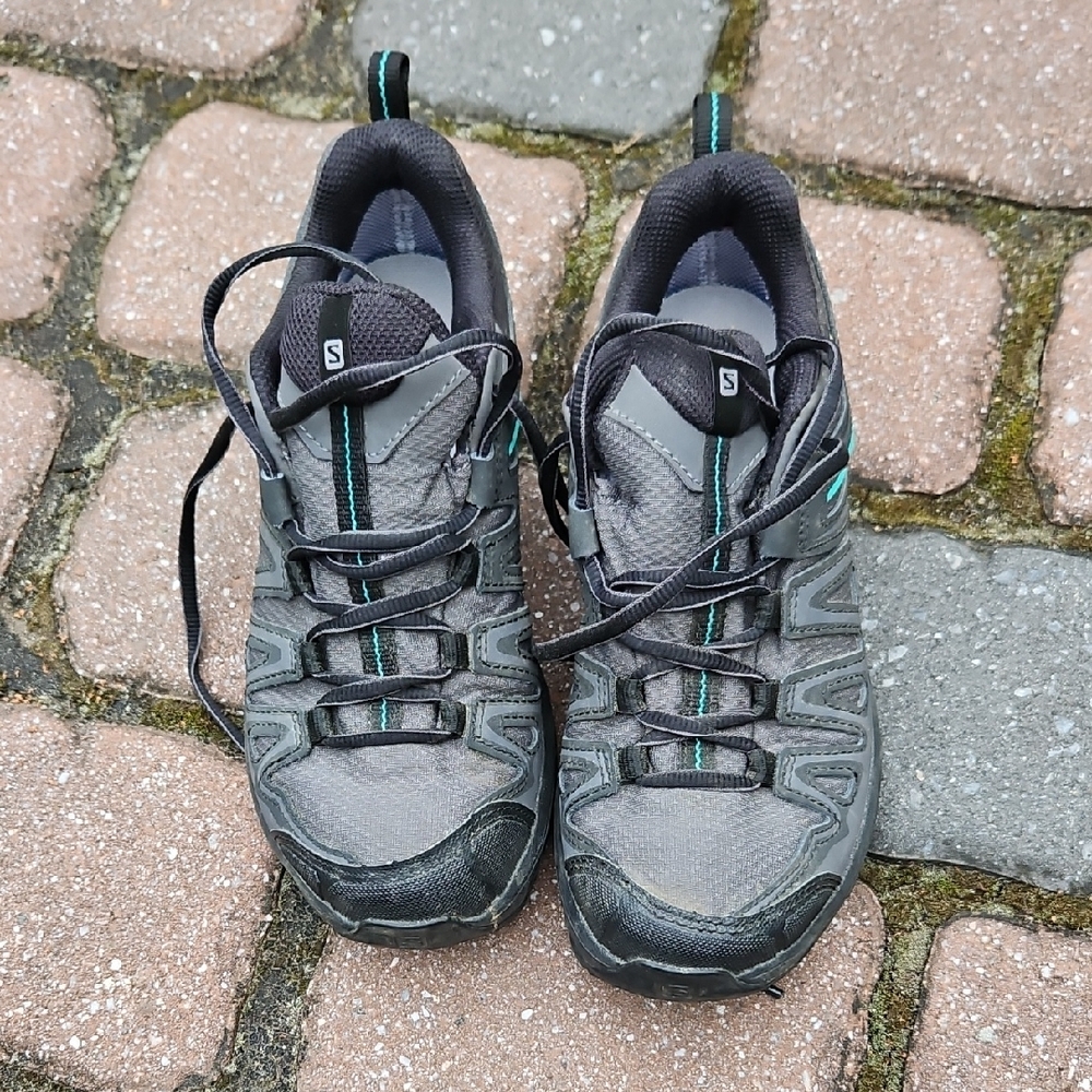 Salomon Black and Gray Outdoor Shoes